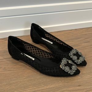 NWOT MANOLO BLAHNIK HANGISI BALLET FLATS